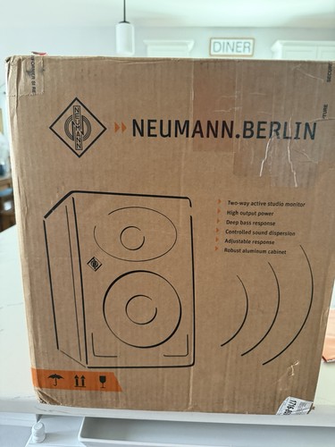Neumann 120 monitor da - -,