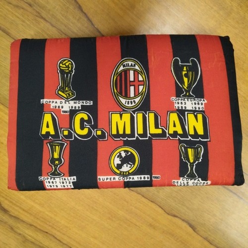 Cuscino da stadio - ⬛🟥🏆,