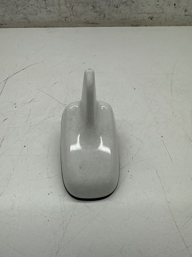 Audi 2012 antenna - antenna, gps