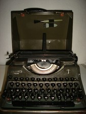 MACCHINA  DA SCRIVERE ANTICA - D'EPOCA DA TAVOLO HERMES MEDIA ANNO 1920