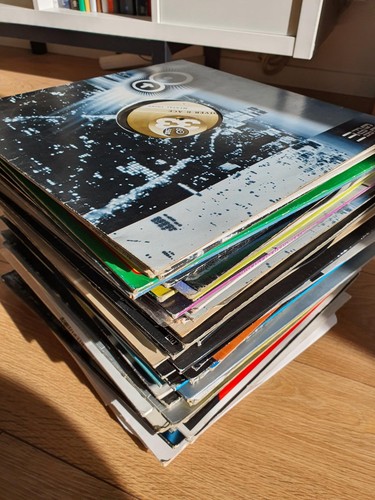 Large vinyl collection techno - collection,