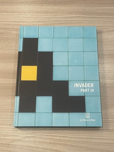 Space invader libro - space,