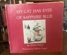 MY CAT HAS EYES OF SAPPHIRE
