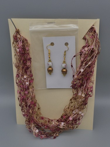 Set orecchini rosa uncinetto
