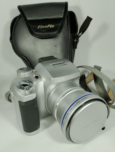 Fujifilm finepix s3000 - finepix,