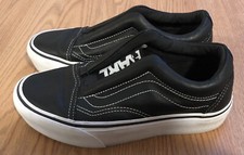 2017 Karl Lagerfeld Slip On