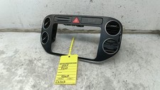CORNICE AUTORADIO PER VOLKSWAGEN Golf 5 Plus (04>13)