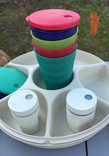 Tupperware bundle excellent