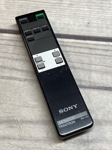 Sony 739 trinitron monitor - sony,