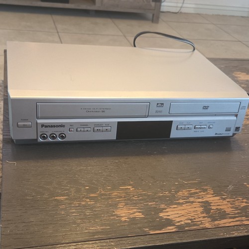 Panasonic omnivision d4744s - panasonic,