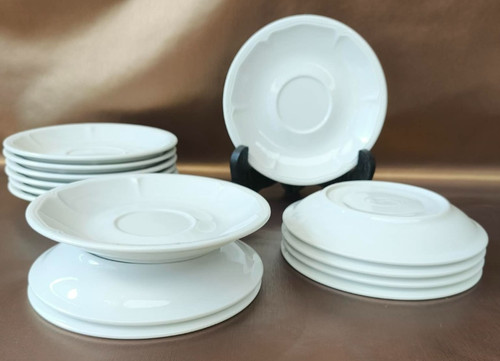 Soucoupes petites assiettes - 14,