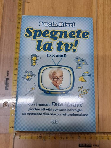 Lucia rizzi spegnete tv - lucia, la