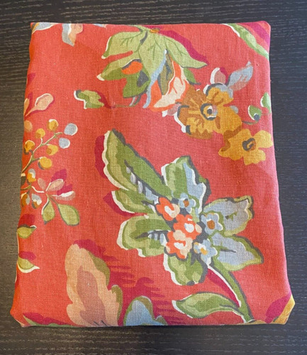 One pottery barn vanessa - one,
