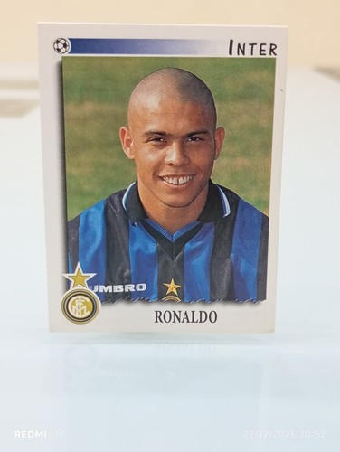 Figurina ronaldo inter - ronaldo,
