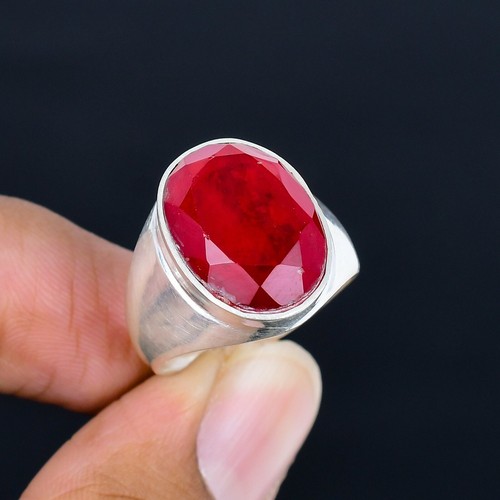 Anello uomo fatto - , mano