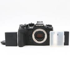 [Exc+3] Olympus OM-D E-M1 Mark