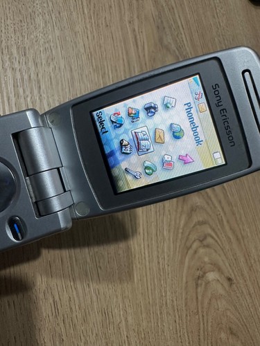 Sony ericsson z600 grigio - ericsson,