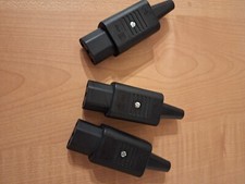 N.3 SCHURTER - Connettore IEC