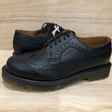 Scarpe Oxford Brogue Doc Dr Martens in pelle nera con punta alare 3989 da uomo taglia 5/Wmn 6