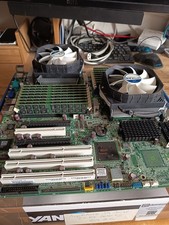 TYAN S2932 con 2x Opteron 2352