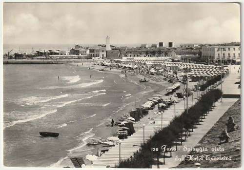 Fano pesaro spiaggia vista - pesaro,