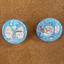 Set Distintivi Acquario Delfino Coniglio Calamari Hachiware Da Collezione 2pz