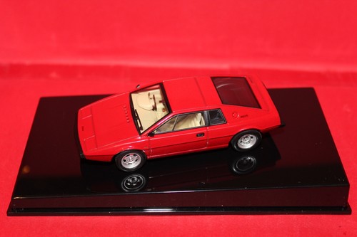 Lotus esprit type - 1/43, 79