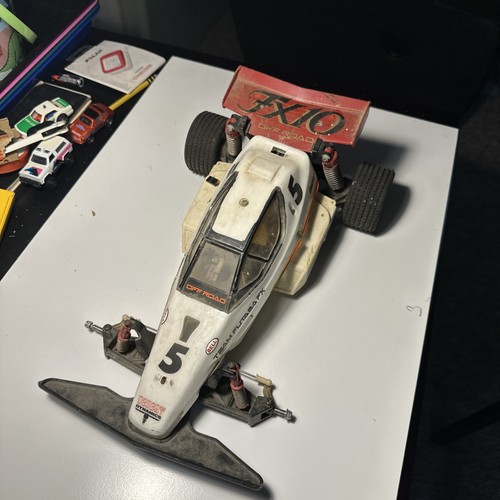 Auto elettrica 10 futaba - 1:10,