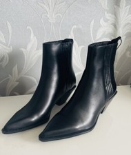 Stivaletti da cowboy Zara neri