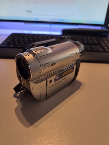 Sony dcr dvd 110e - sony, hybrid