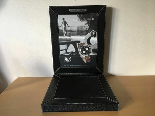 Display giuliano mazzuoli - display,