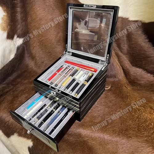 Portapenne stilografiche - , a