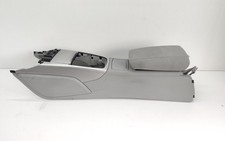 BRACCIOLO CENTRALE PER AUDI A6