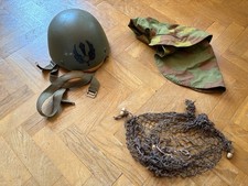 Elmetto Italiano modello 1942/60 da paracadutista,con fregio,telino e rete