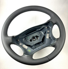 Volante volante in pelle