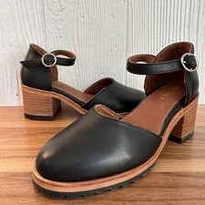 Scarpe Mary Jane nuove senza