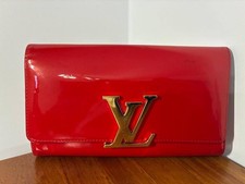 Louis Vuitton Autentica