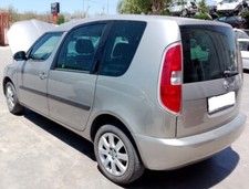 RICAMBI SKODA ROOMSTER 1.4 TDI SIGLA MOTORE BNV ANNO 2009