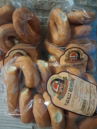 Taralli morbidi con semi anice - con,
