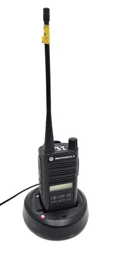 Motorola cp100d uhf - motorola,