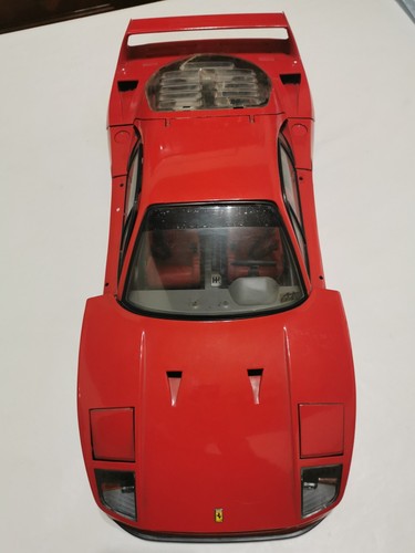 Modellino auto ferrari - f40, 1:8