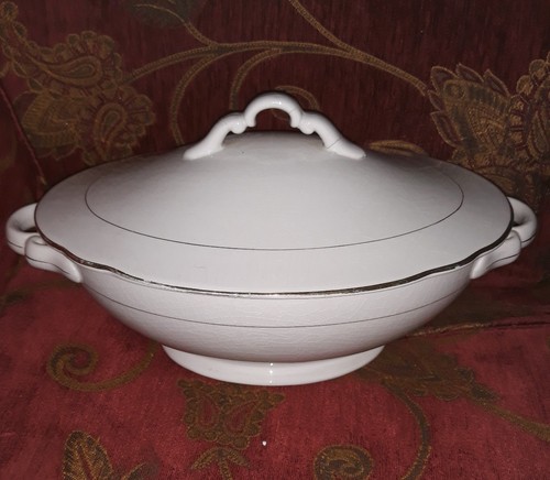 Elegante zuppiera manifattura