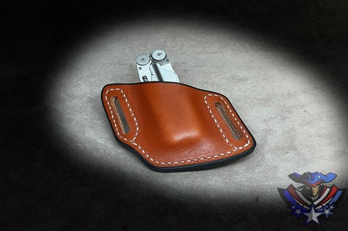 Fodero pelle personalizzato - in,