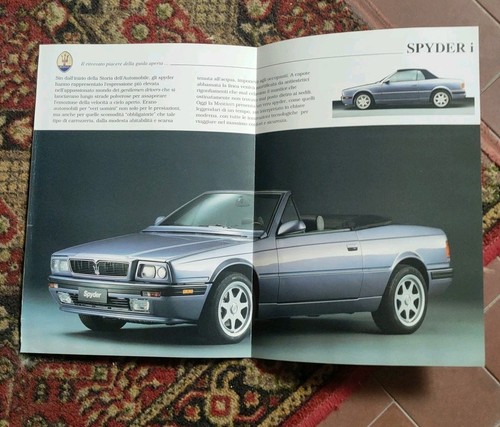 Brochure depliant originale - depliant,