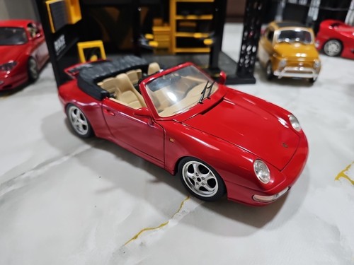 Burago 18 porsche - 1/18,