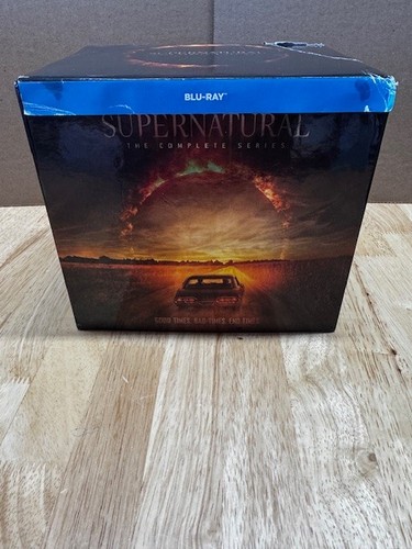 Supernatural the complete - supernatural:,