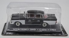 DIE CAST " MERCEDES 200D -
