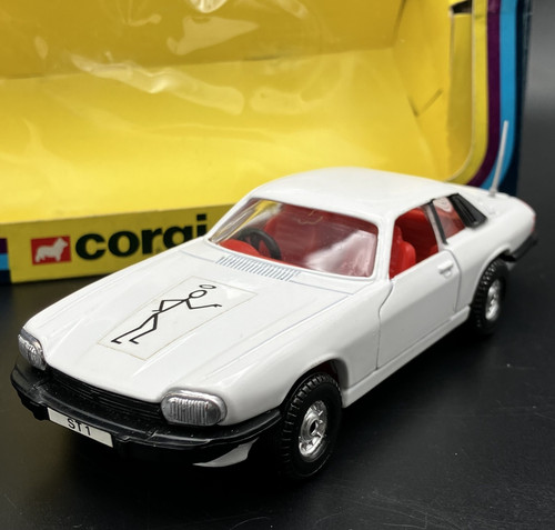 Corgi 320 the - saint,
