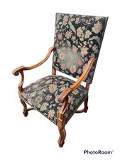 Trono poltrona os de mouton