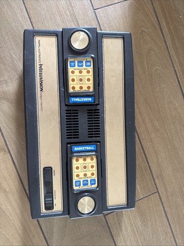 Vendo console mattel - vendo,